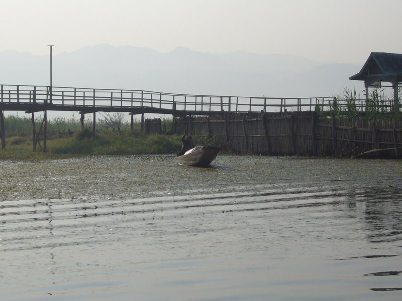 Travel - Myanmar - Inle Lake - First Boat Trip - Out onto the lake